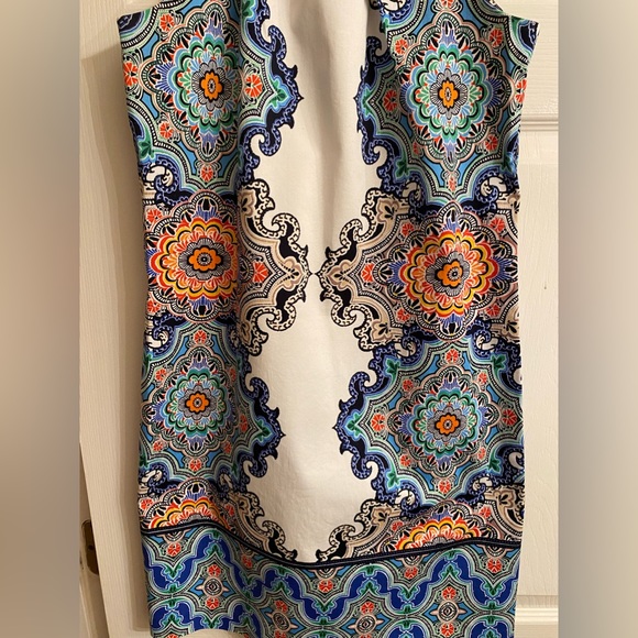 London Times Women’s Halter Dress. Size 4. White with multiple colors - Picture 8 of 16